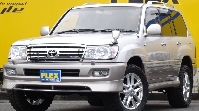 Toyota Land Cruiser 100: Overview by Trim Levels