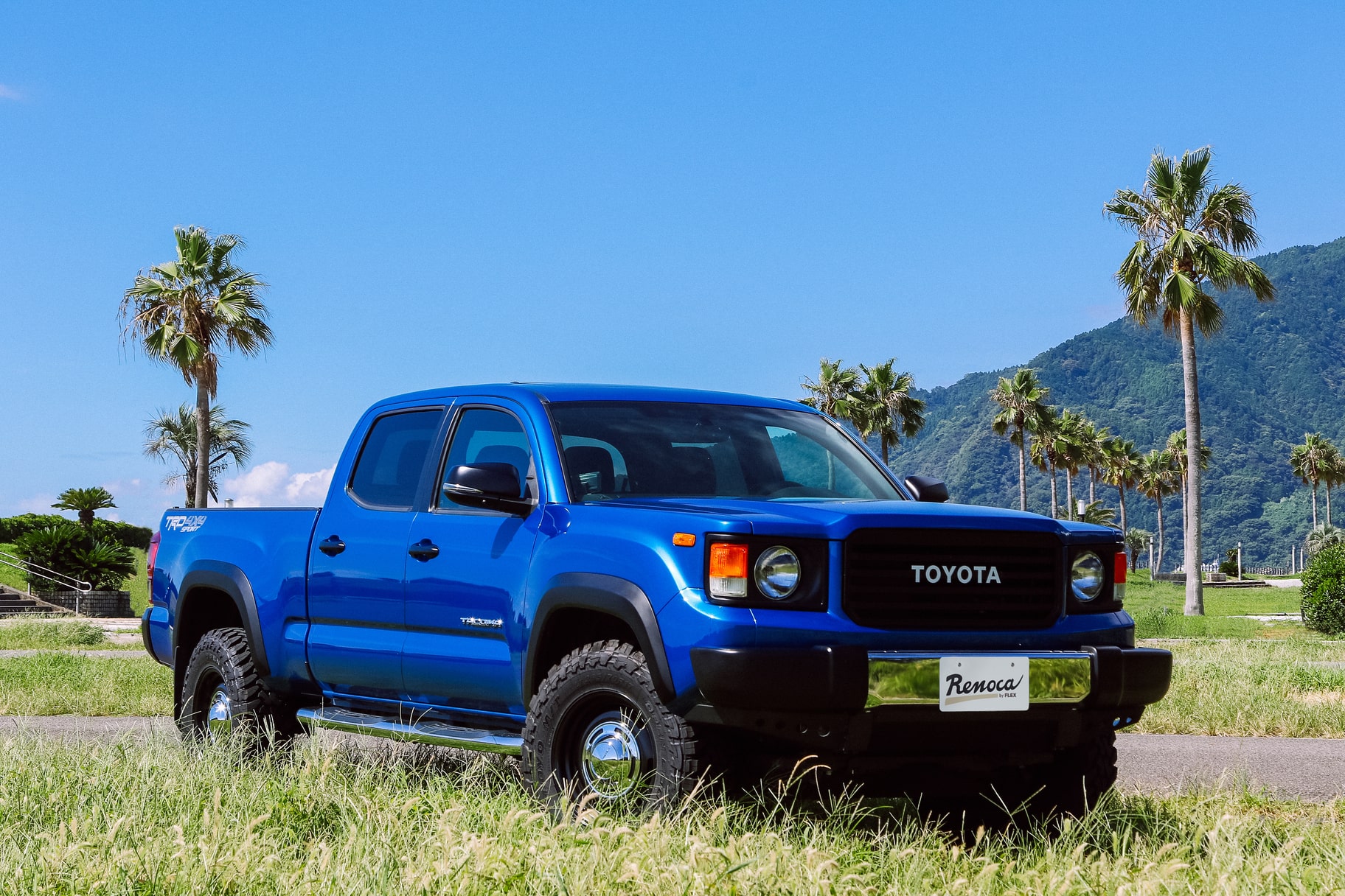 New Renoca Model “Windansea” Customized Toyota Tacoma