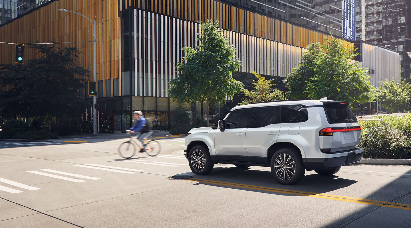 Lexus Safety System+ 3.0 in 2024 LEXUS GX prevents accidents by front automatic emergency braking