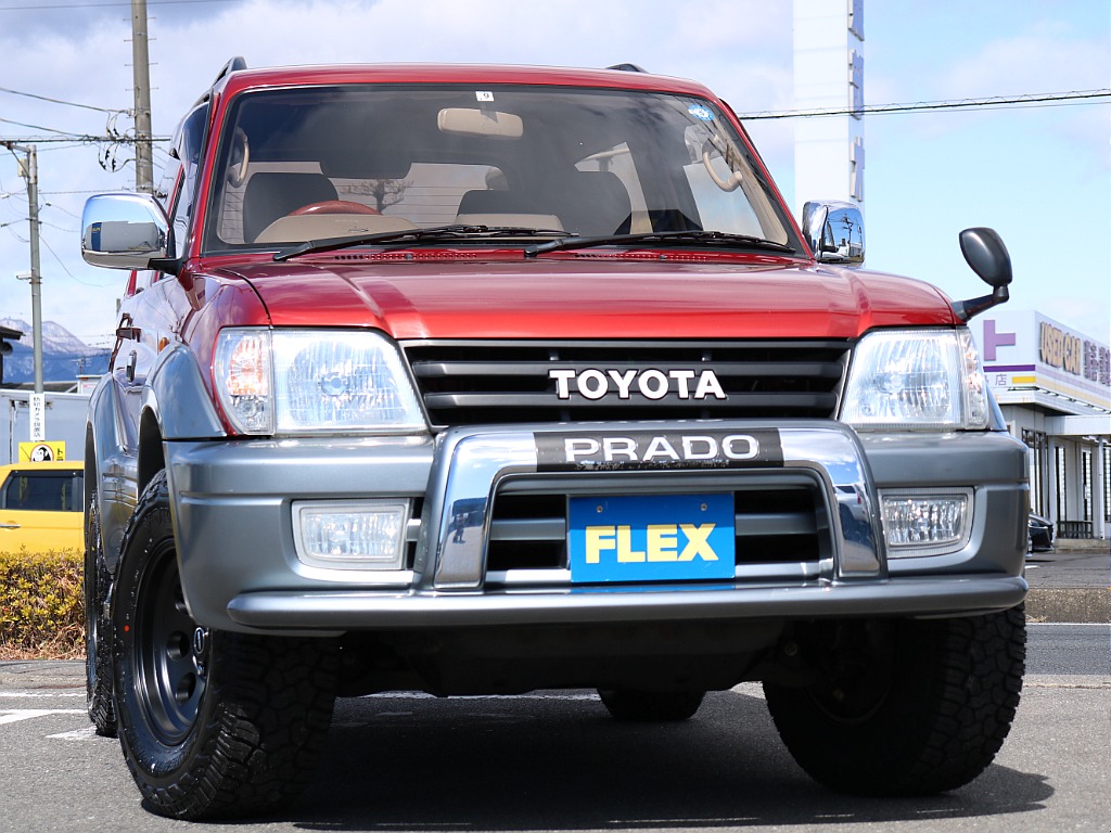 Front end of a 2001 Land Cruiser 90 Prado