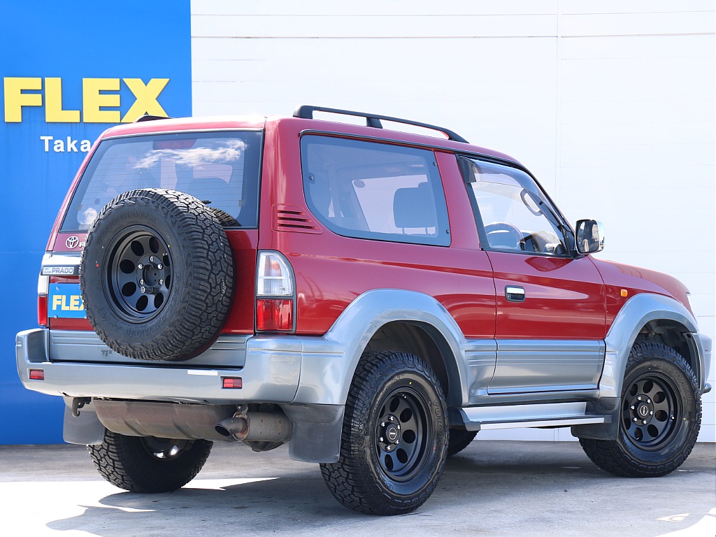 Rear end of a 2001 Land Cruiser 90 Prado