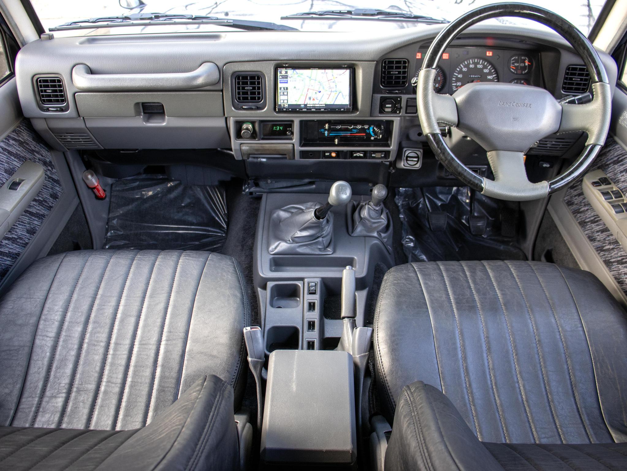 1995 TOYOTA Land Cruiser Prado SX 