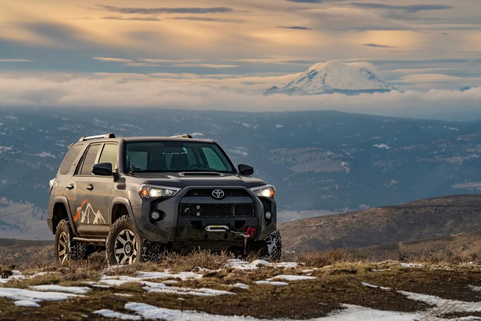 Modifed Toyota 4Runner on a Snowy Track