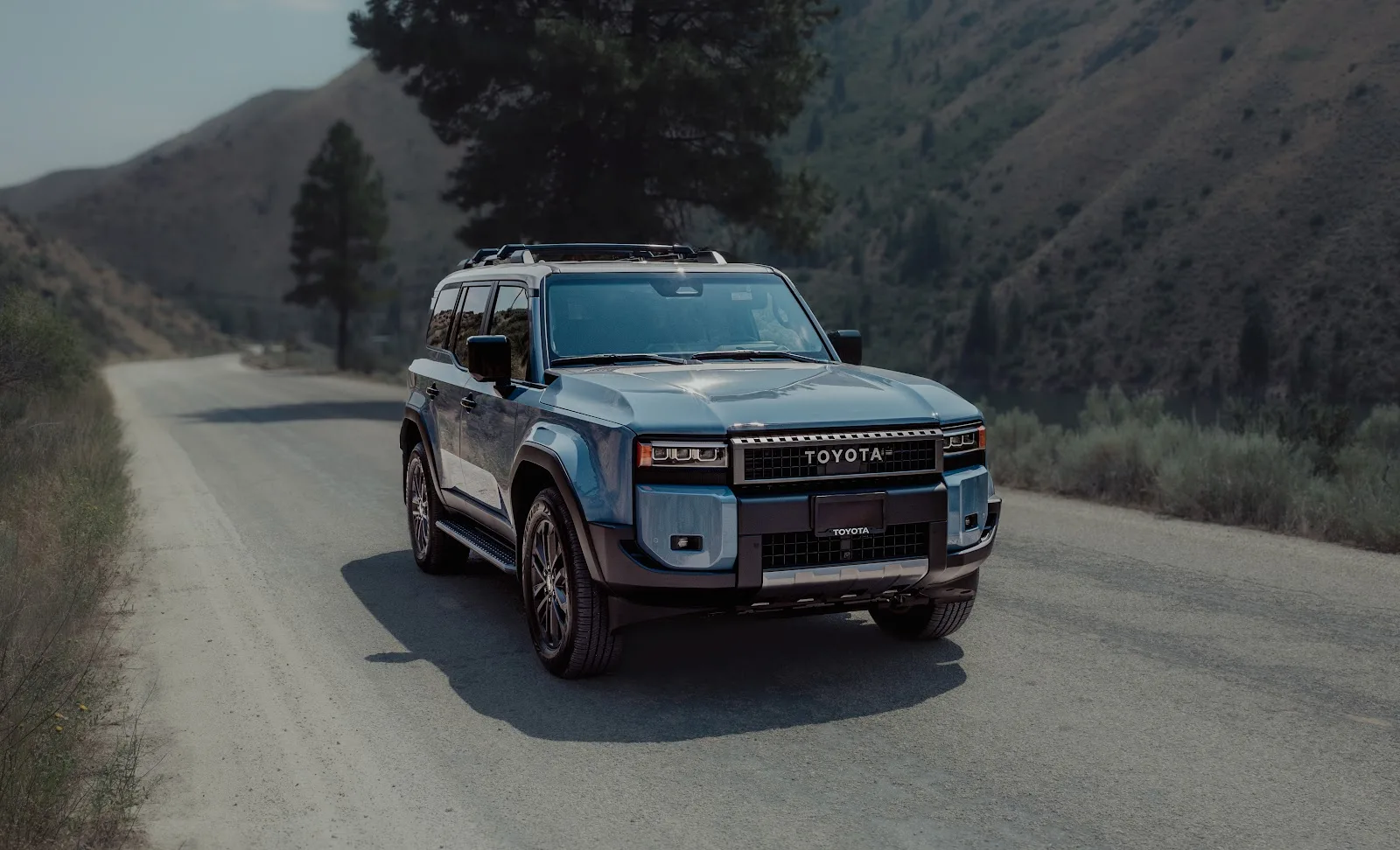 2025 Toyota Land Cruiser Configurations/Trims – Detailed Chart Included