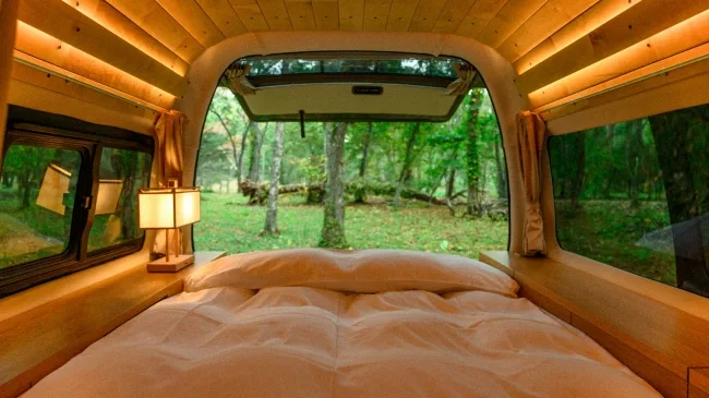 Toyota Hiace CA Adventure Van