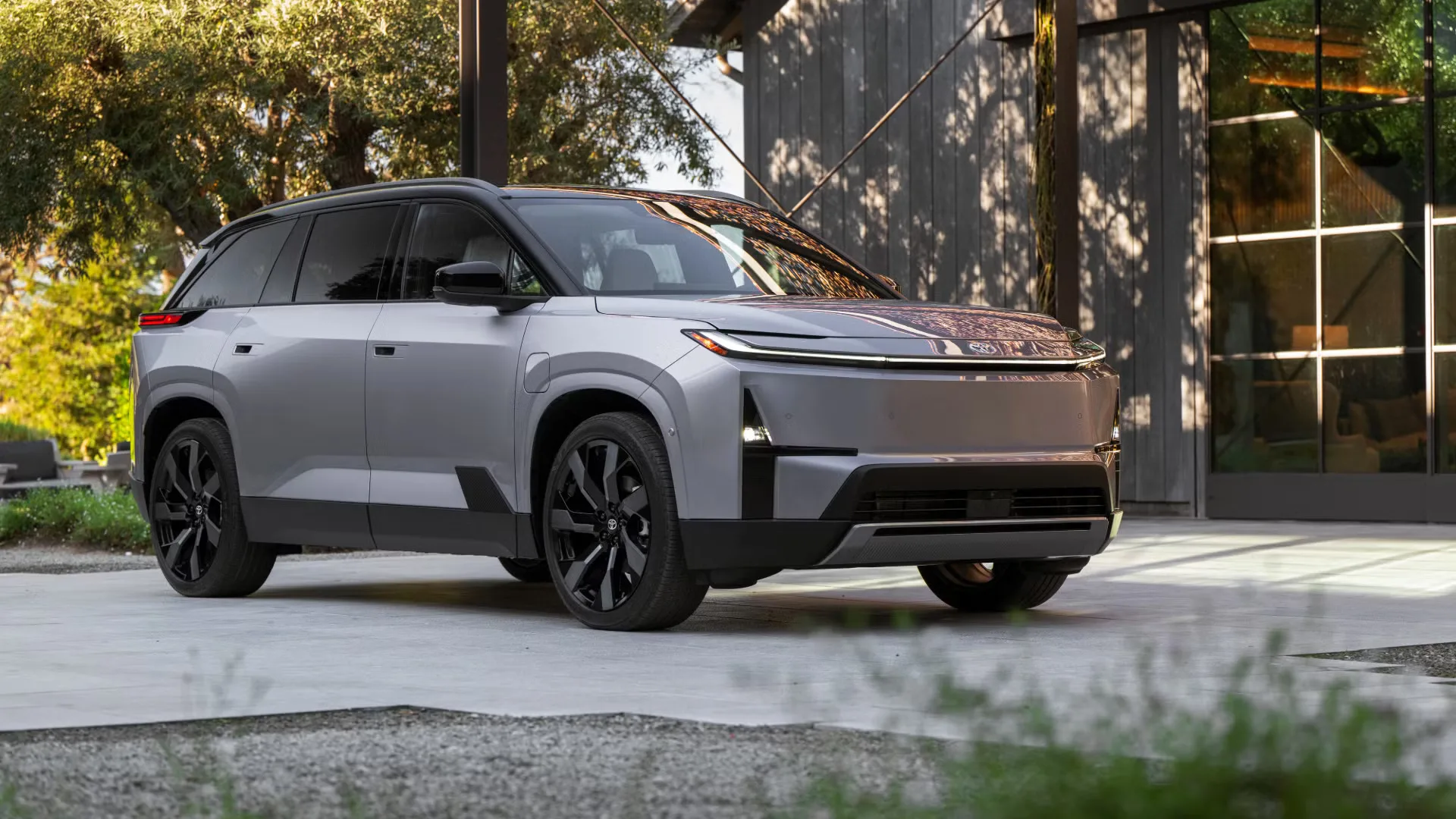 Meet the 2027 Toyota Highlander — First Full Electric Highlander SUV for the U.S.