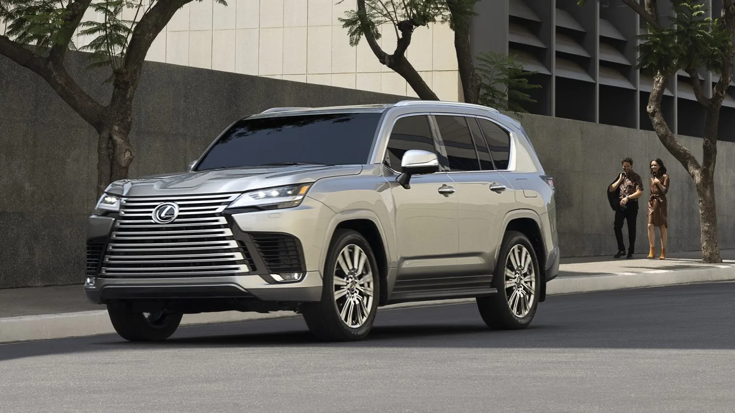 Lexus LX600