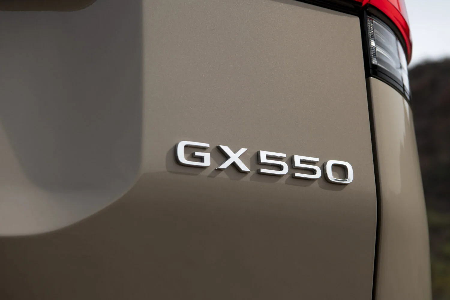 2025 Lexus GX 550 rear side view