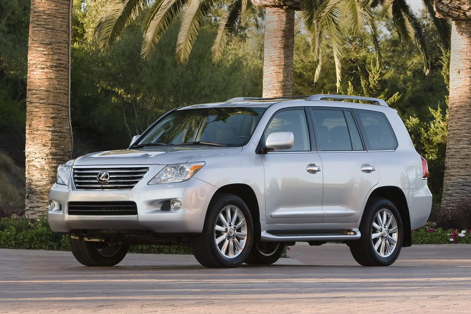 Lexus LX 570