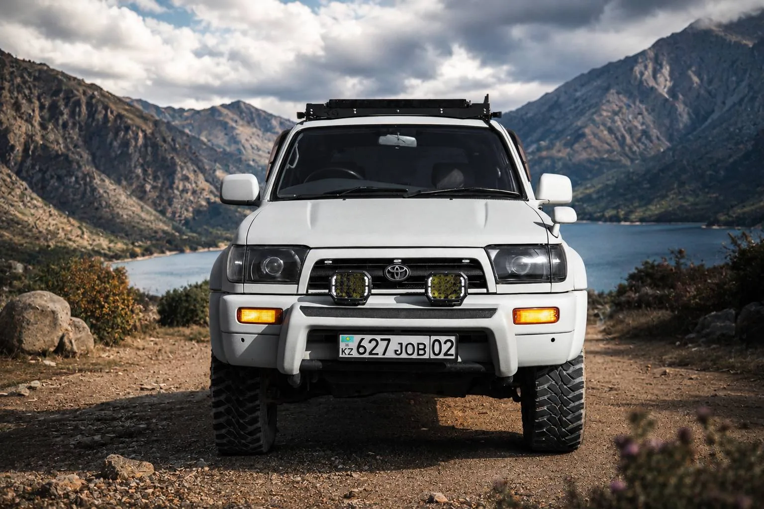 2000 Toyota Hilux Surf: Why the Late-Model 3rd Gen is Best