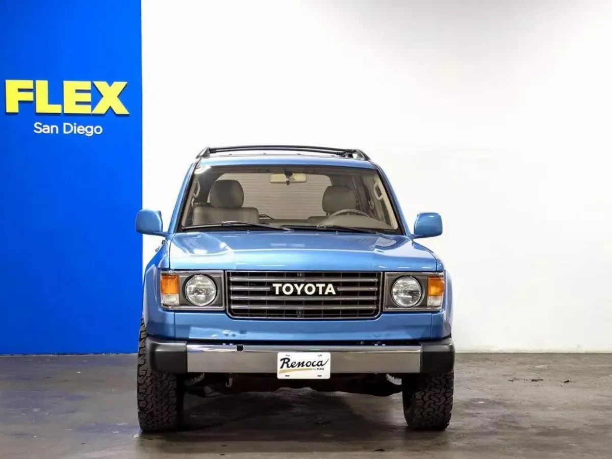 2000 Toyota Land Cruiser 