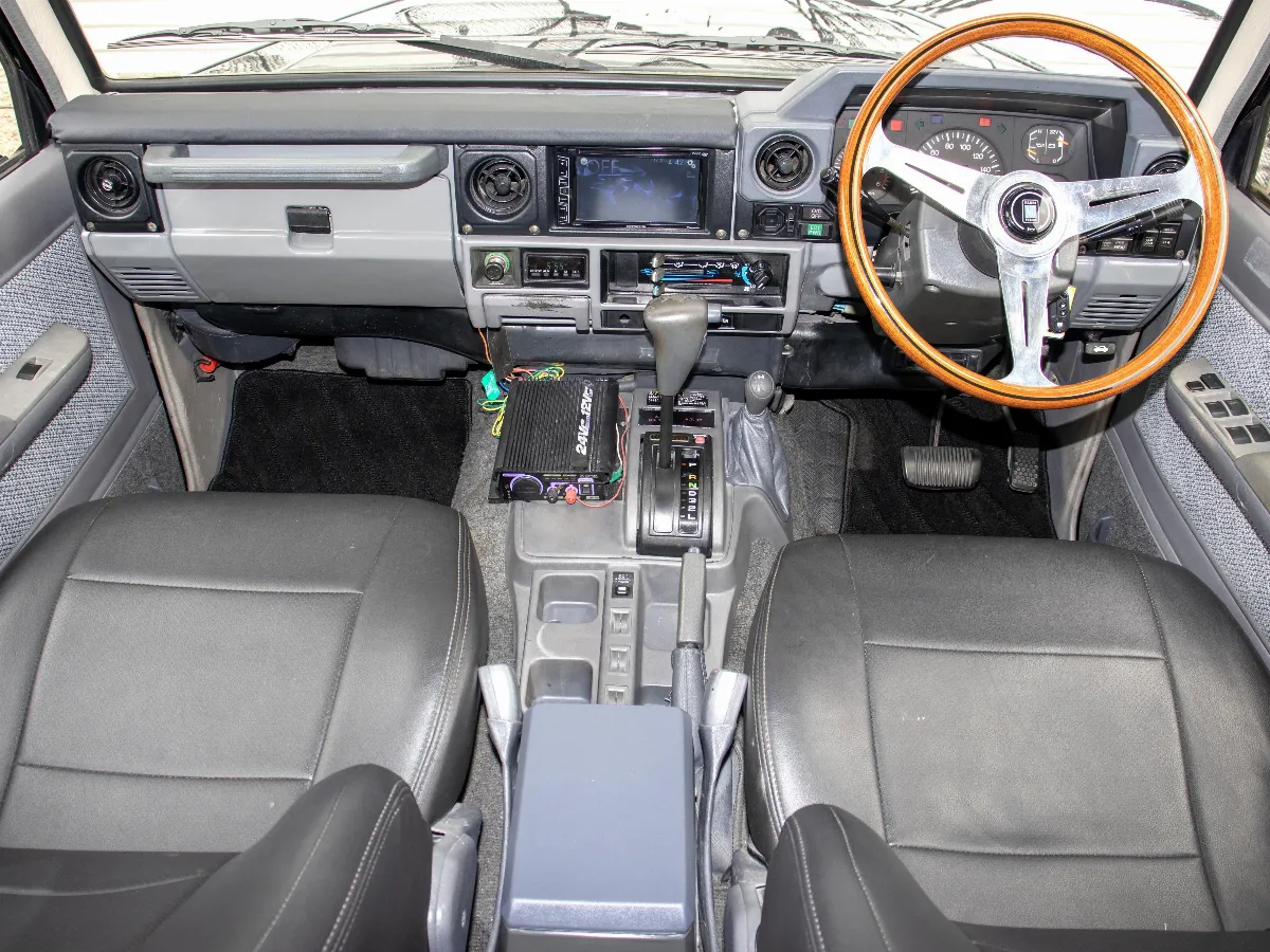 1993 TOYOTA LAND CRUISER 