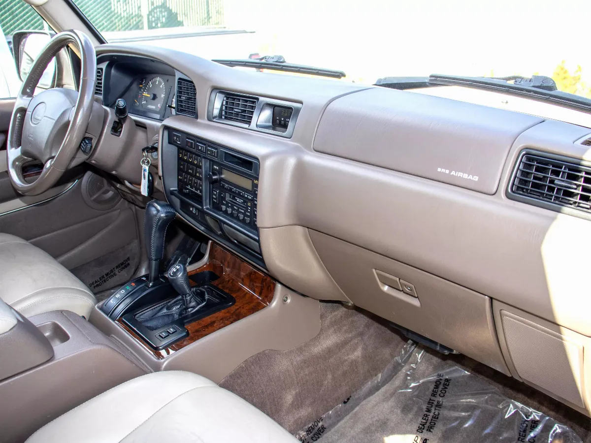 1997 Lexus LX 
