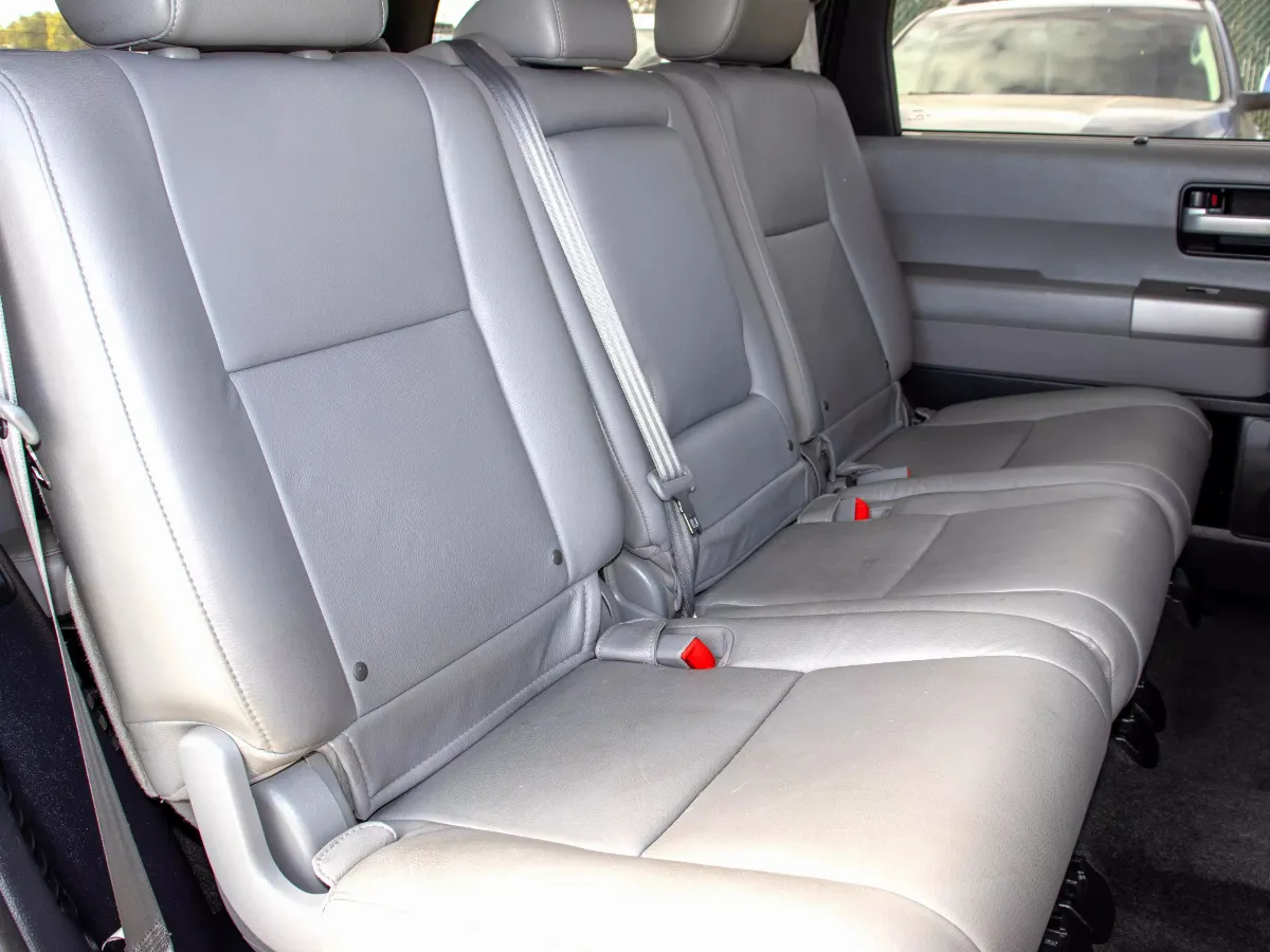 2014 Toyota Sequoia 