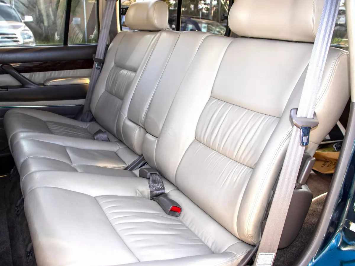 1997 Lexus LX 