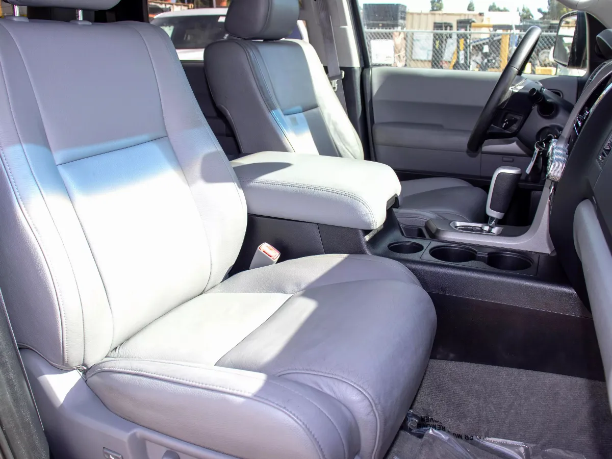 2010 Toyota Sequoia 