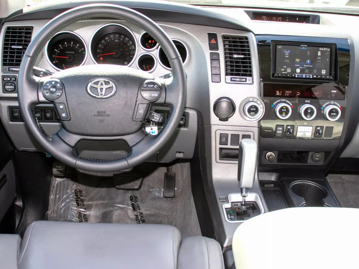 2010 Toyota Sequoia 