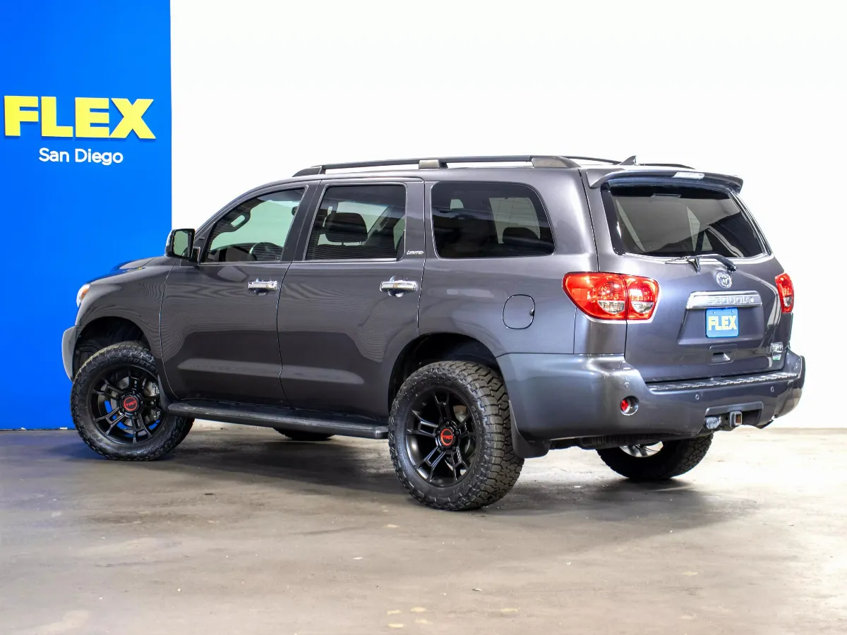 2014 Toyota Sequoia 