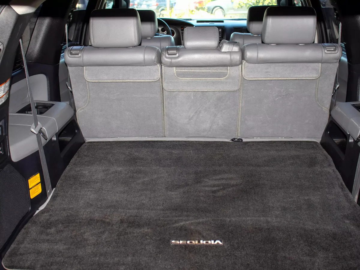 2014 Toyota Sequoia 