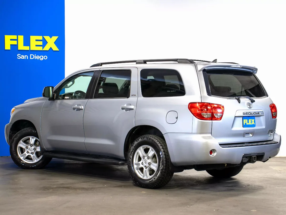 2016 Toyota Sequoia 