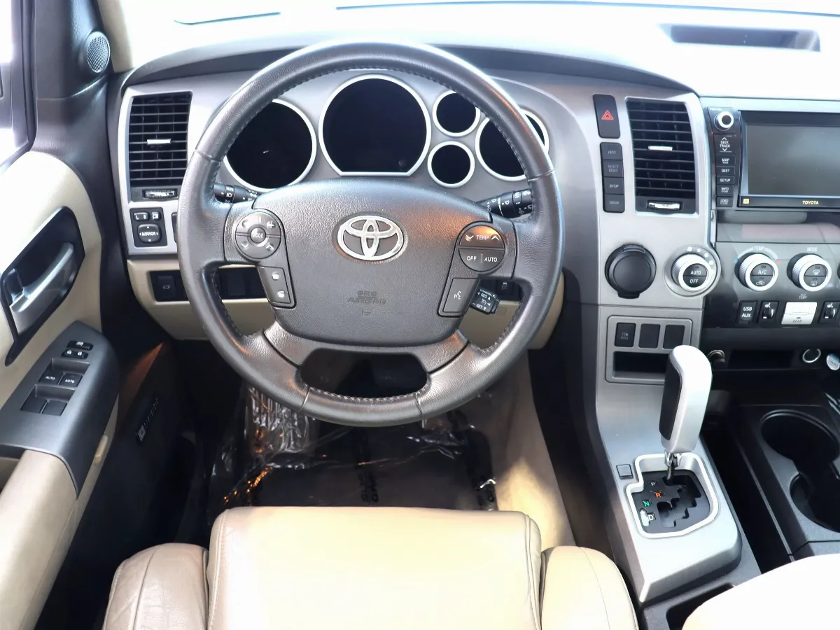 2010 Toyota Sequoia 