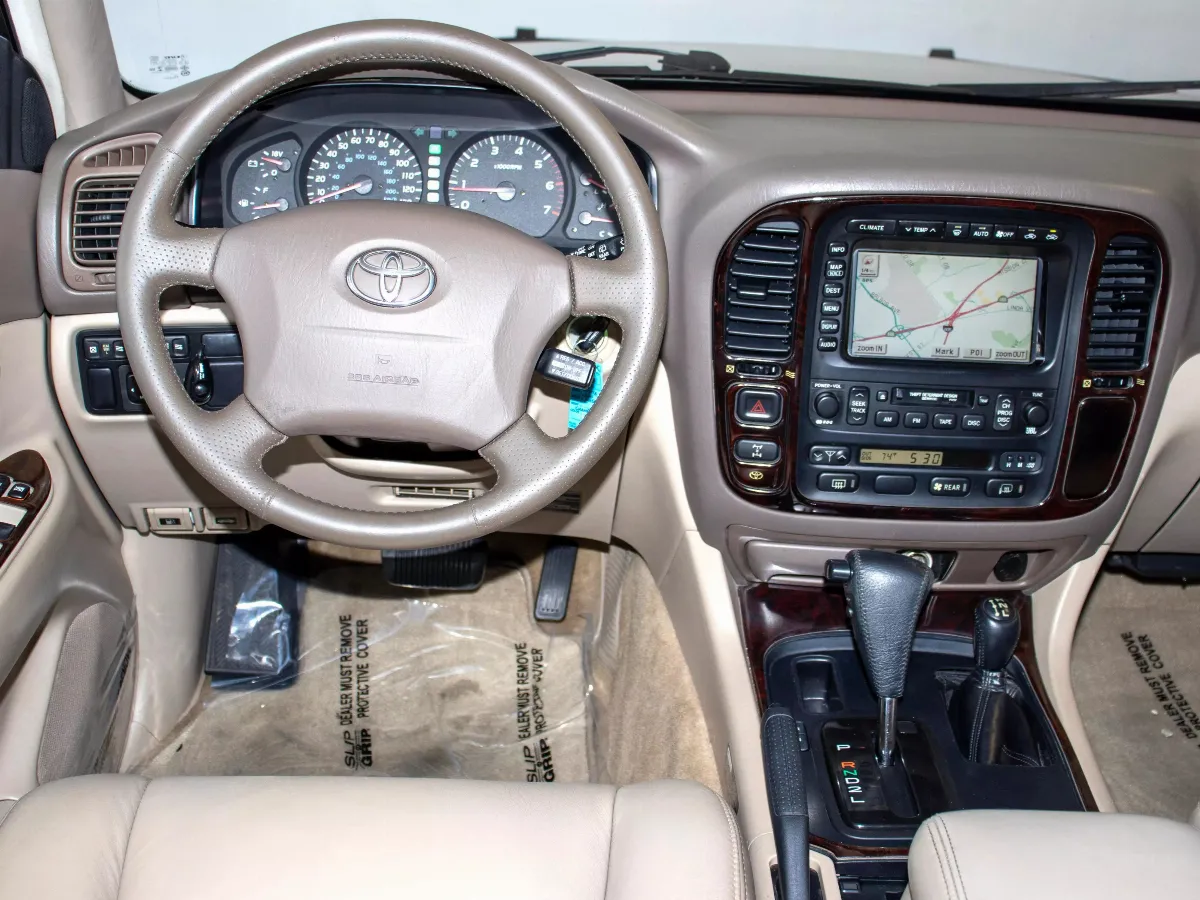 2002 Toyota Land Cruiser 