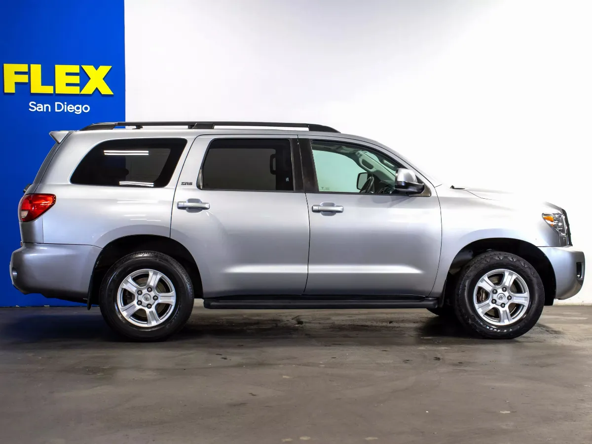 2016 Toyota Sequoia 