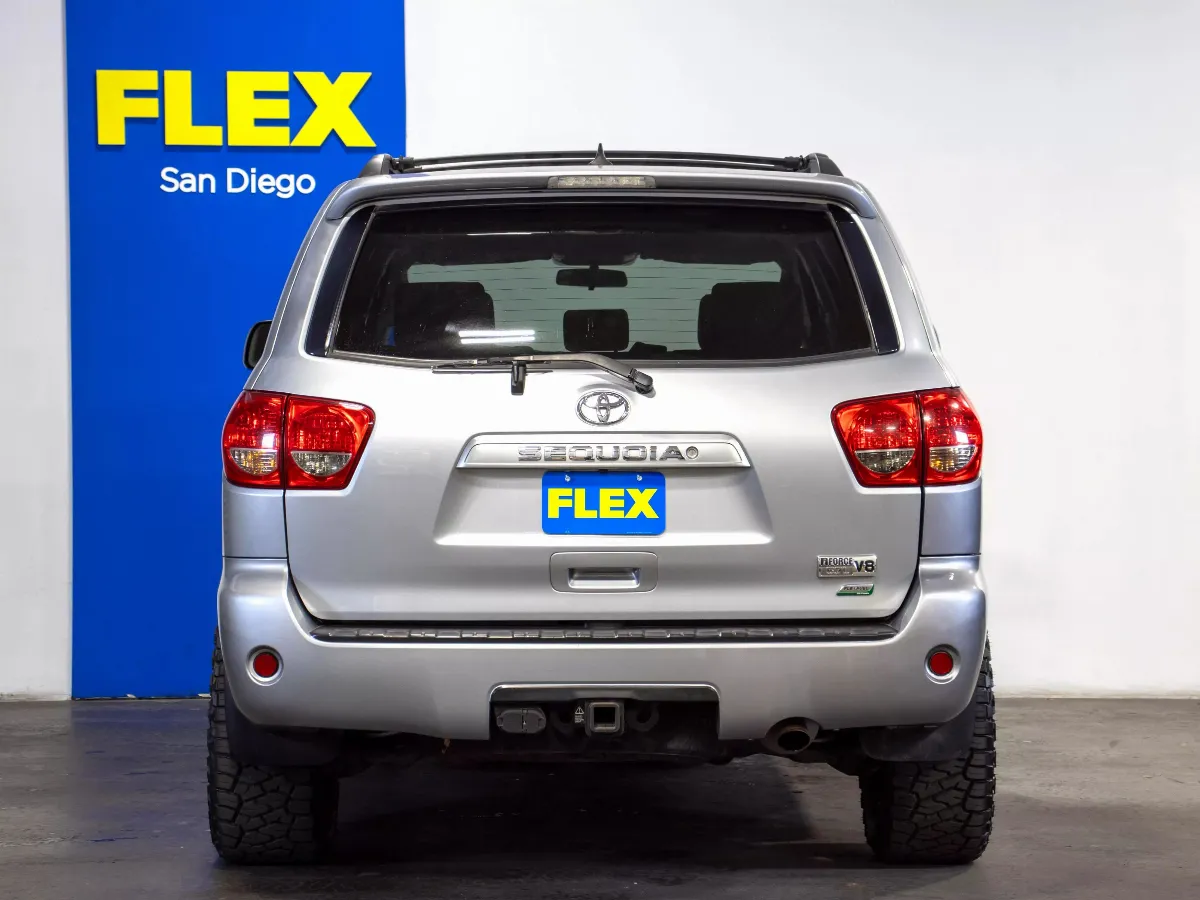 2016 Toyota Sequoia 
