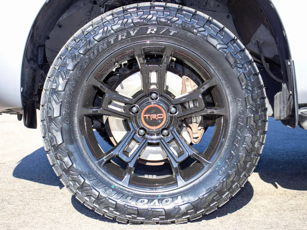 2016 Toyota Sequoia 