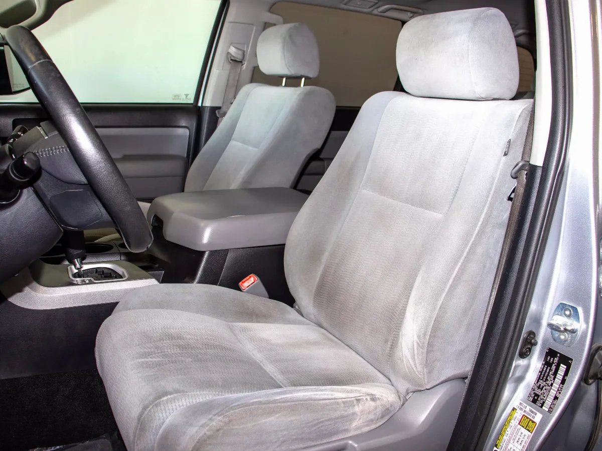 2016 Toyota Sequoia 