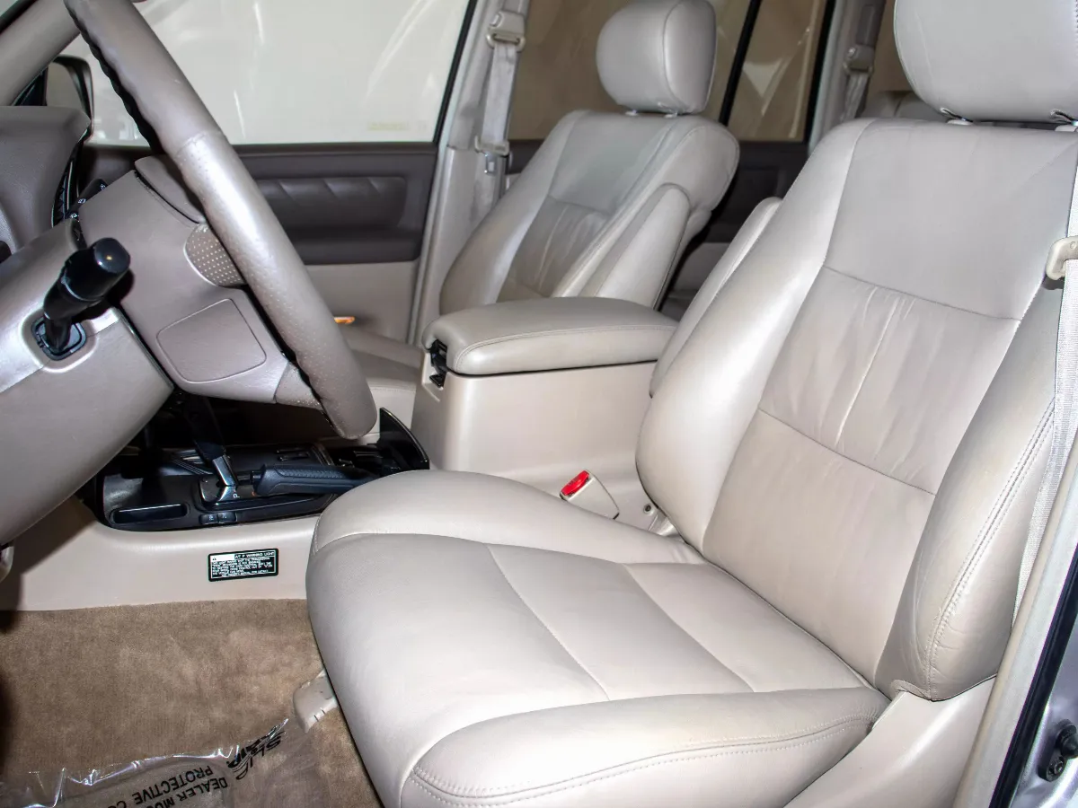 2002 Toyota Land Cruiser 