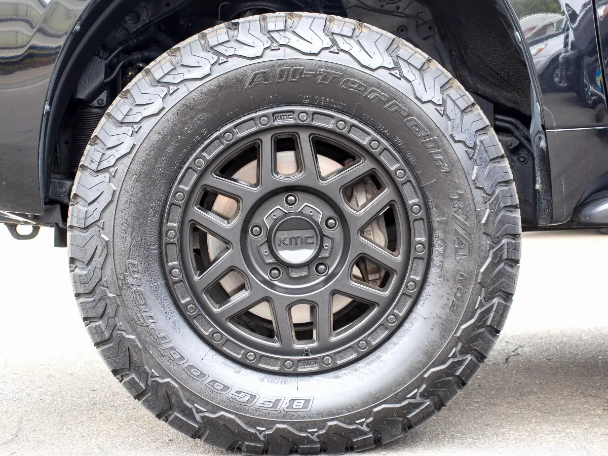 2013 Toyota Land Cruiser 