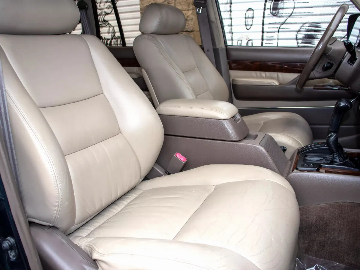 1997 Lexus LX 
