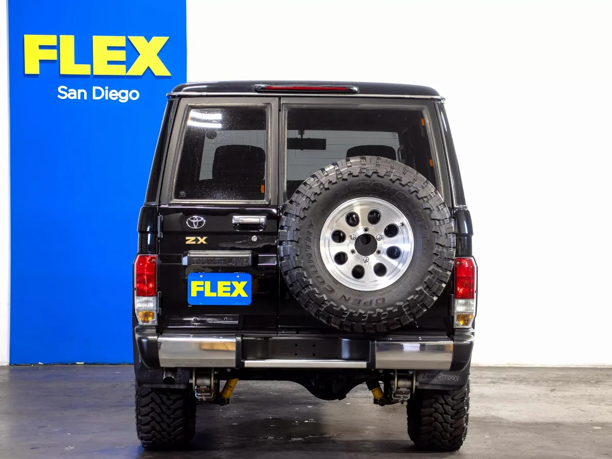 1993 TOYOTA LAND CRUISER 