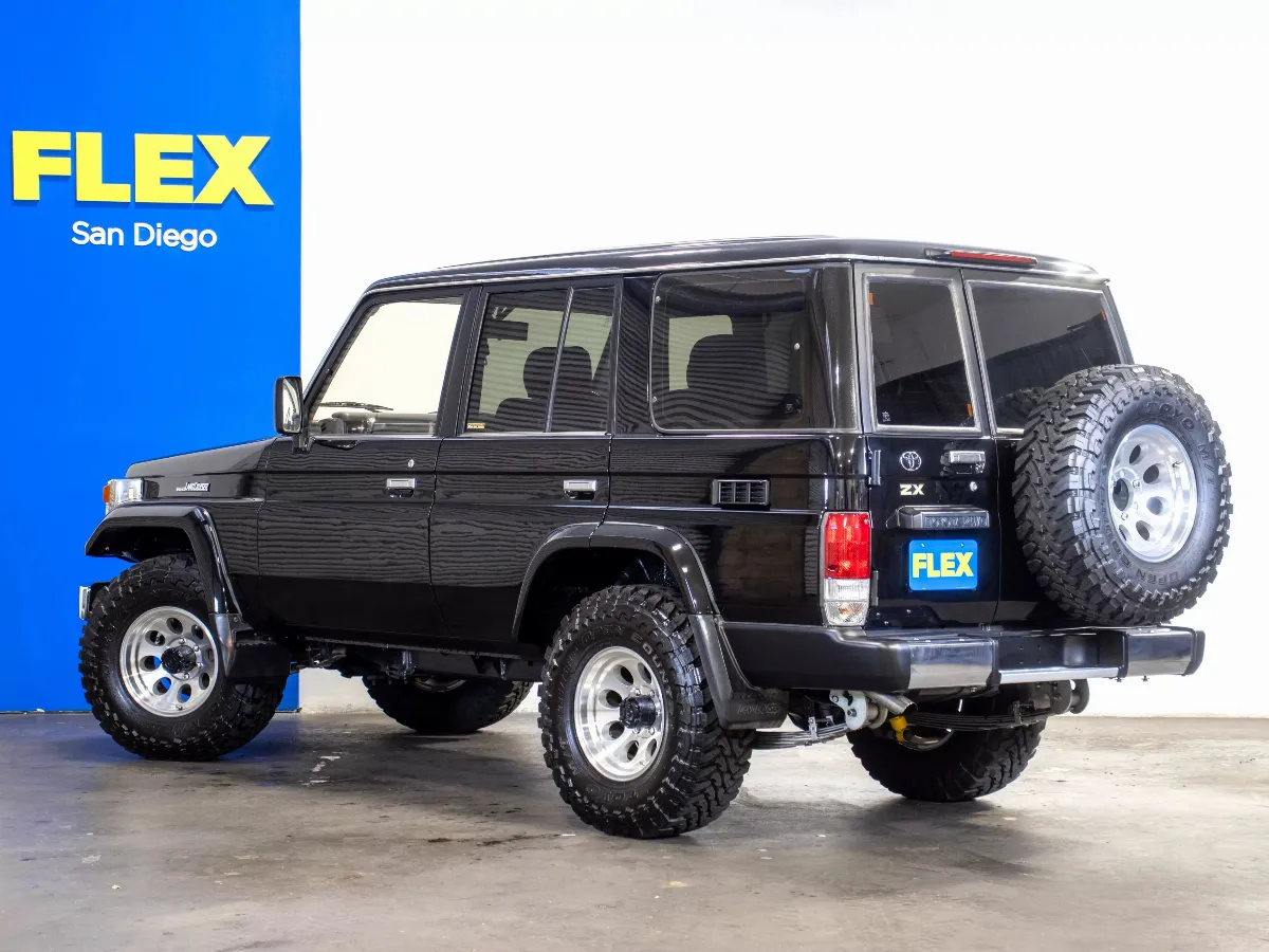 1993 TOYOTA LAND CRUISER 