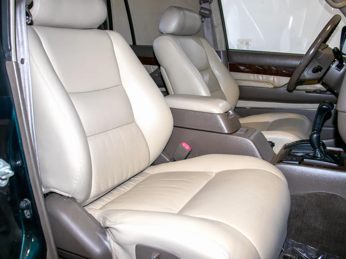 1997 Lexus LX 