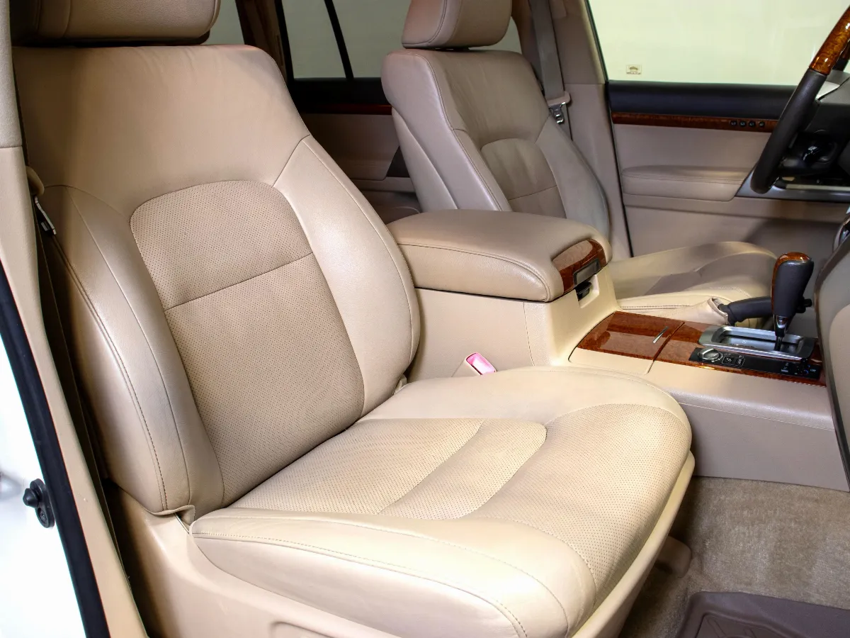 2013 Toyota Land Cruiser 