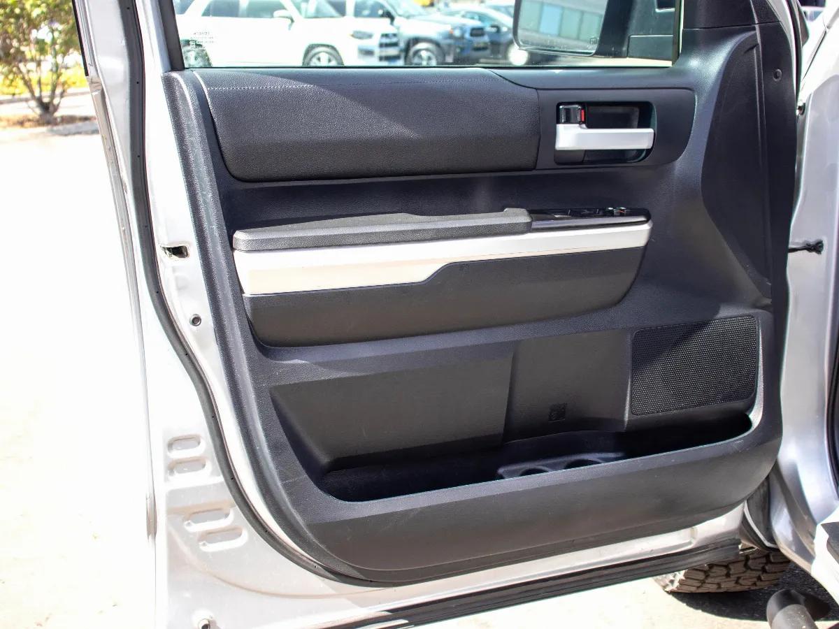 2016 Toyota Tundra CrewMax 