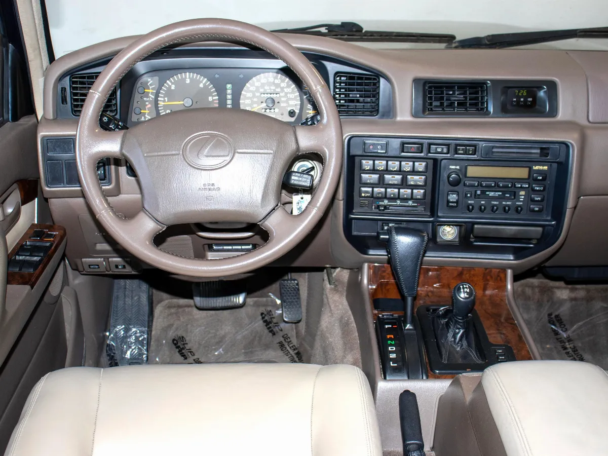 1997 Lexus LX 
