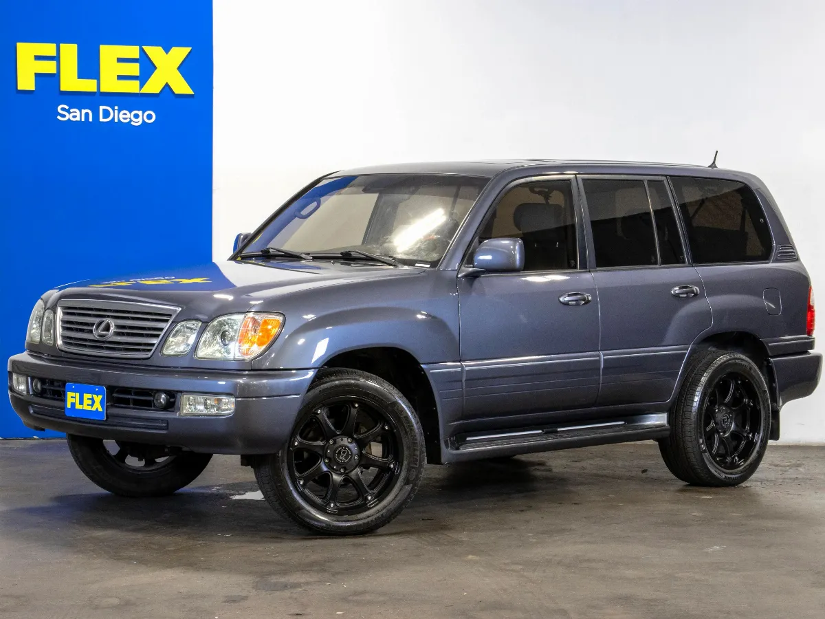 2003 Lexus LX