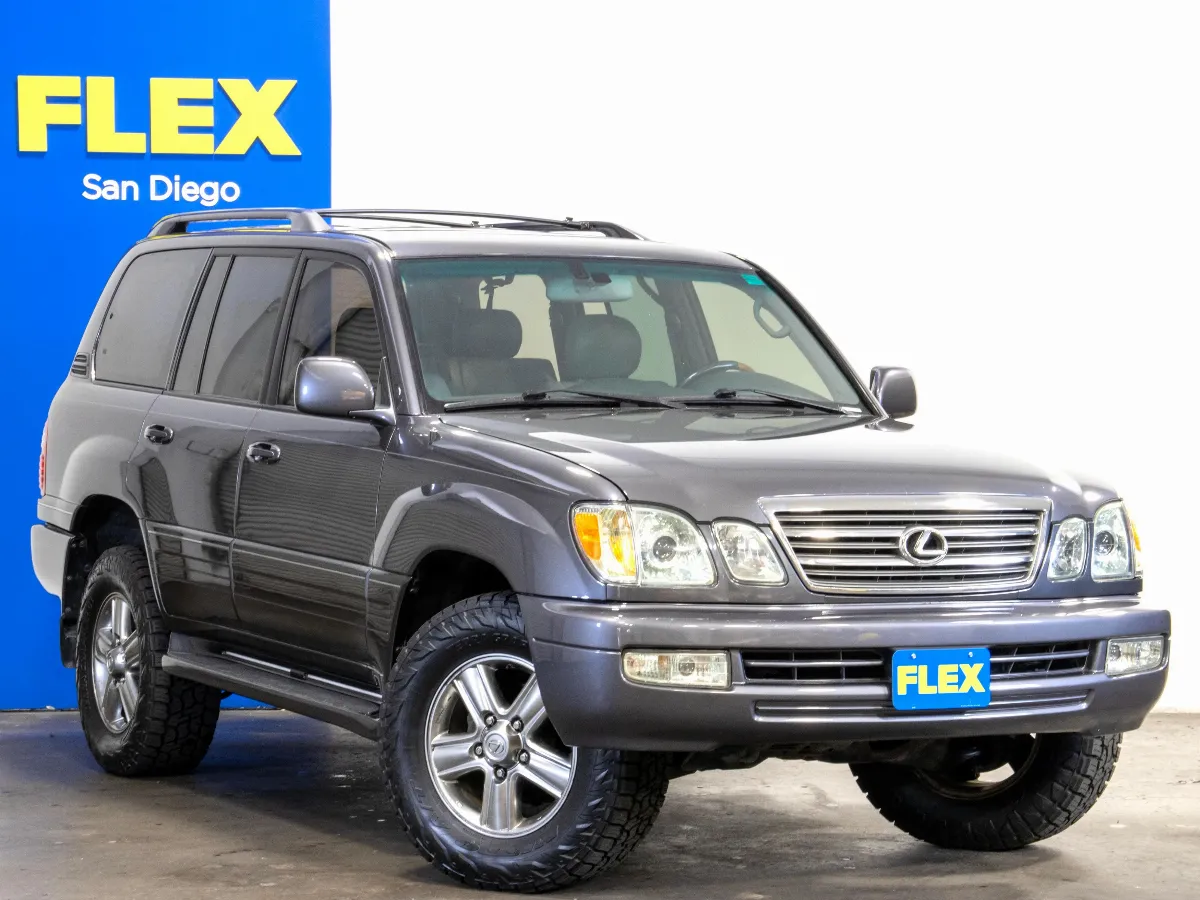 2003 Lexus LX 
