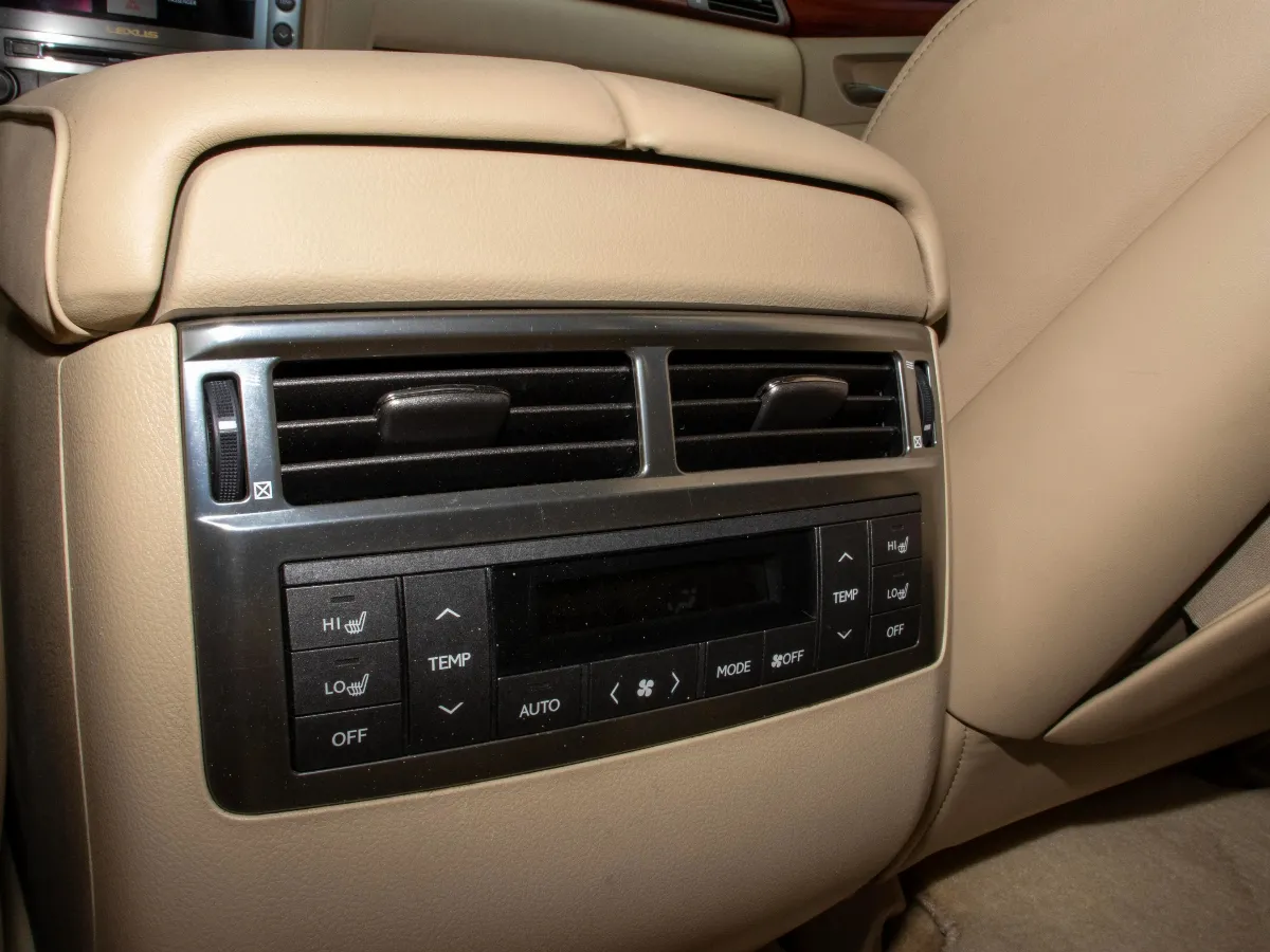 2009 Lexus LX 