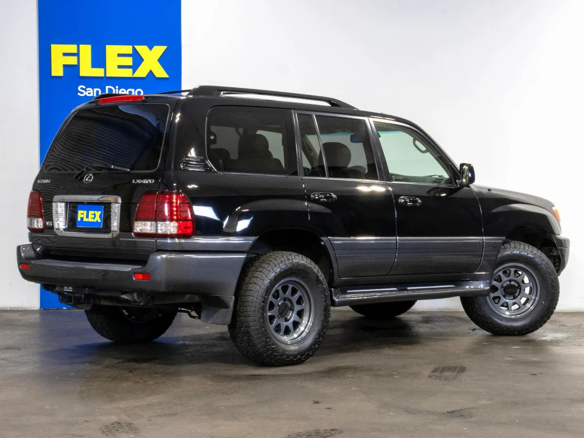 2006 Lexus LX 