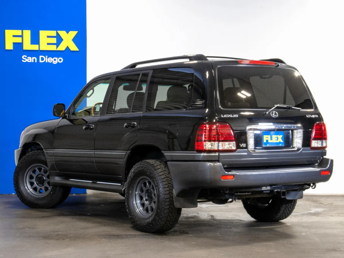 2006 Lexus LX 