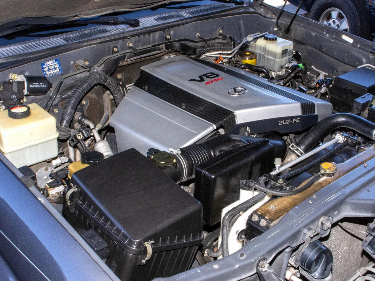 2003 Lexus LX 