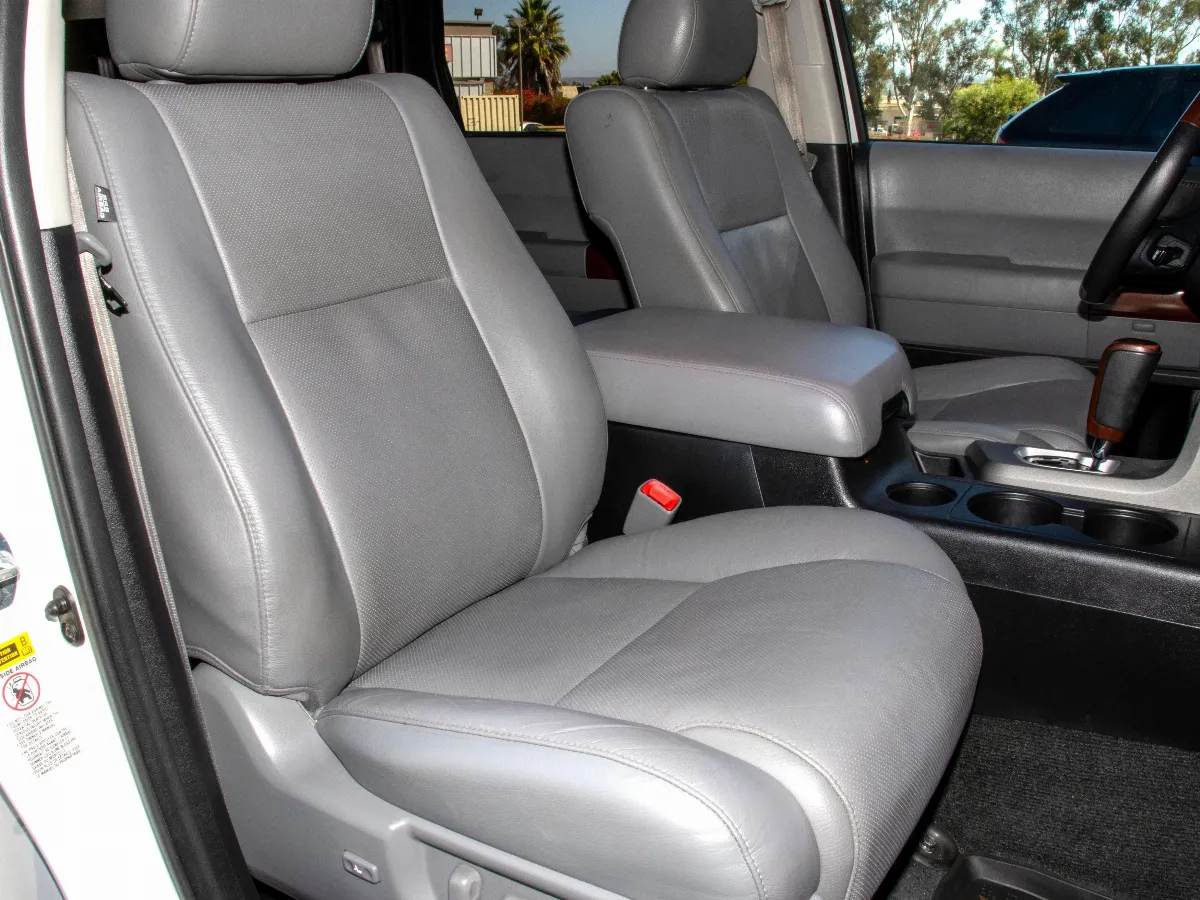 2017 Toyota Sequoia 