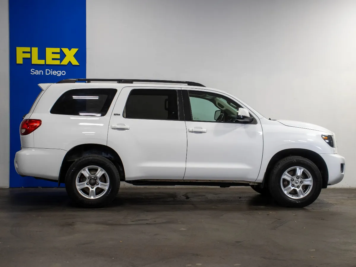 2014 Toyota Sequoia 