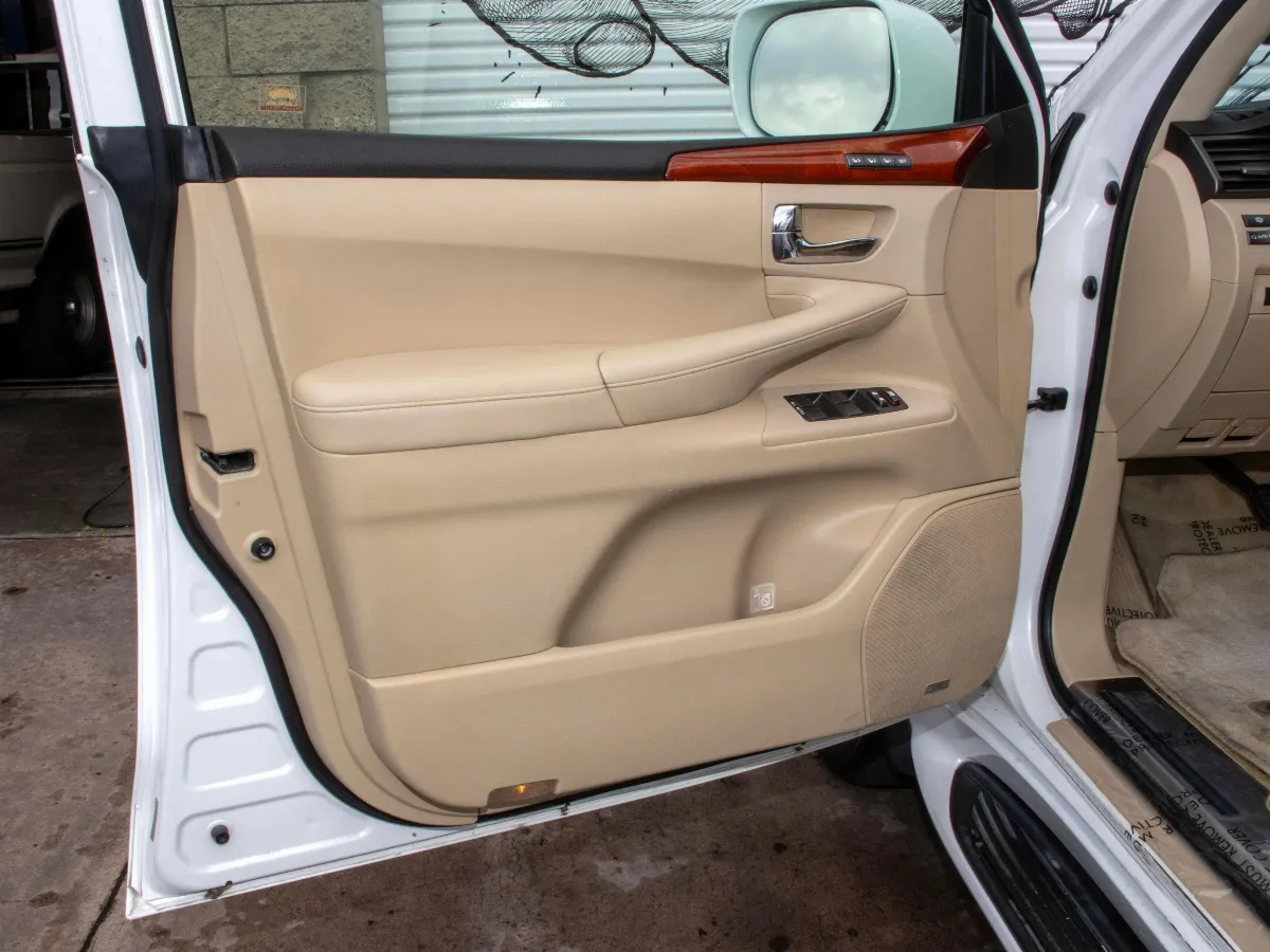 2009 Lexus LX 