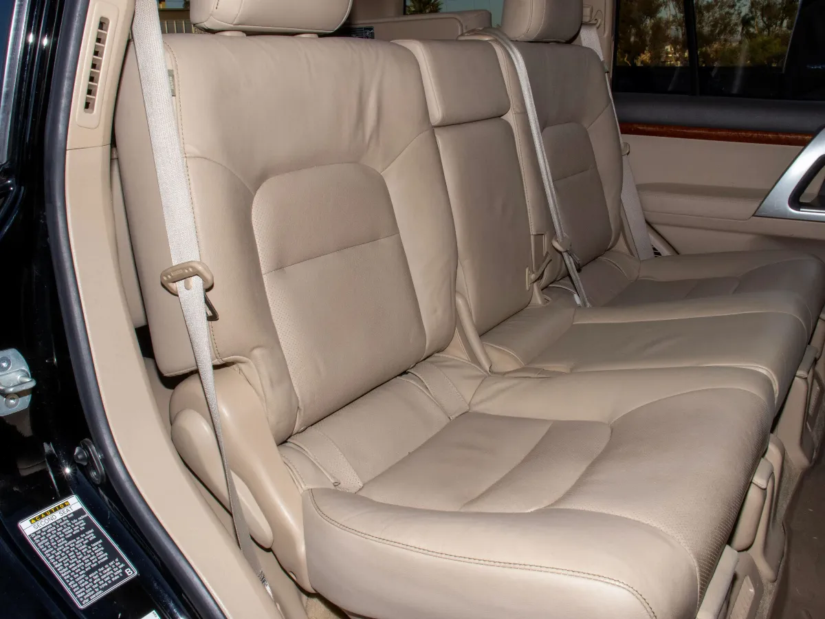 2015 Toyota Land Cruiser 