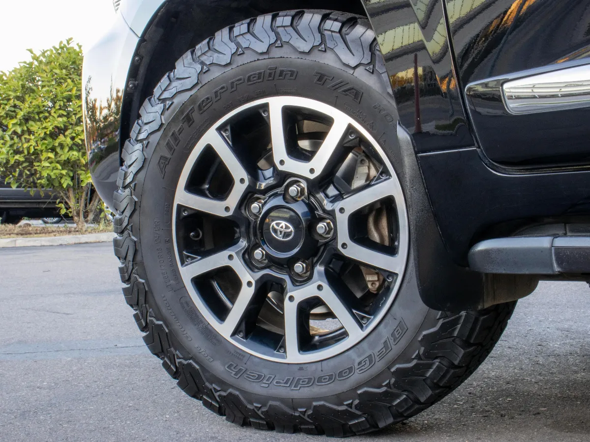 2015 Toyota Land Cruiser 